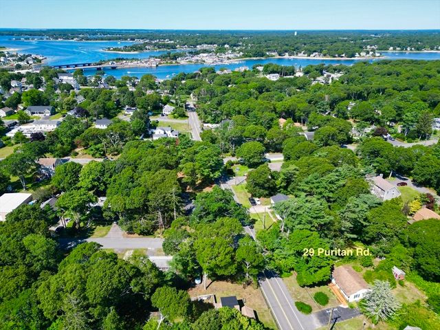 29 Puritan Rd, Bourne, MA 02532