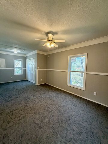 903 2nd Ave, Lawrenceburg, TN 38464