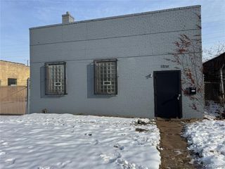 18564 Fitzpatrick Court, Detroit, MI 48228