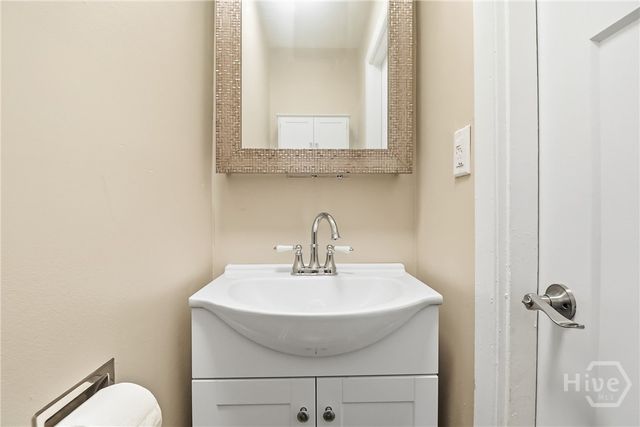 2113 Texas Avenue, Savannah, GA 31404