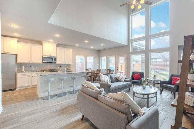 9411 Kingsford Valley Court, Tomball, TX 77375