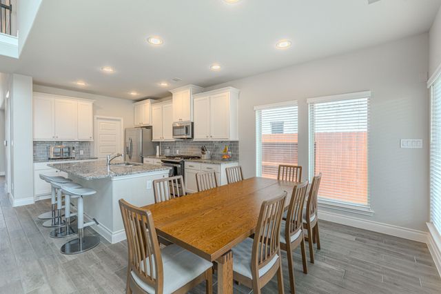 9411 Kingsford Valley Court, Tomball, TX 77375