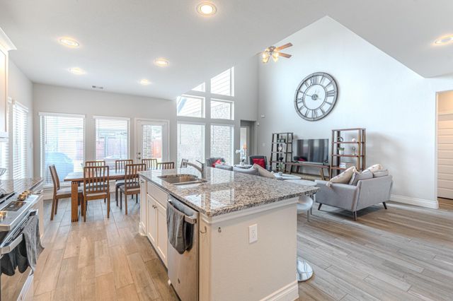 9411 Kingsford Valley Court, Tomball, TX 77375