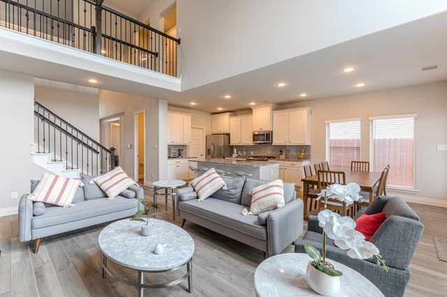 9411 Kingsford Valley Court, Tomball, TX 77375