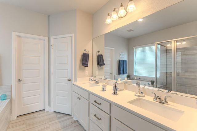 9411 Kingsford Valley Court, Tomball, TX 77375