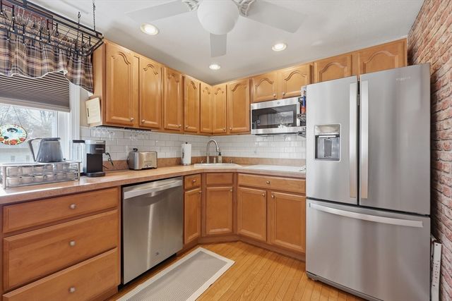 37 Warrenton Road, Haverhill, MA 01832