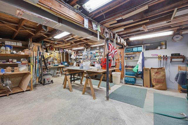 37 Warrenton Road, Haverhill, MA 01832