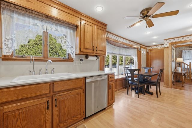 37 Warrenton Road, Haverhill, MA 01832