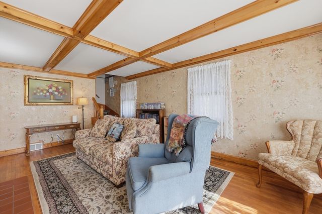 37 Warrenton Road, Haverhill, MA 01832