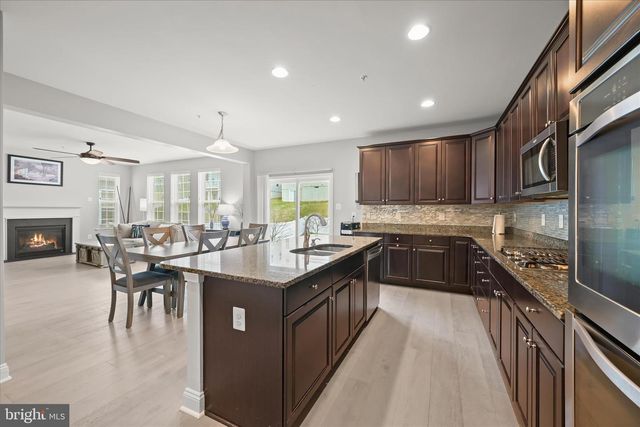 4305 CAMLEY WAY, Burtonsville, MD 20866