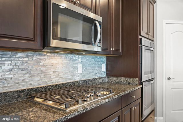 4305 CAMLEY WAY, Burtonsville, MD 20866