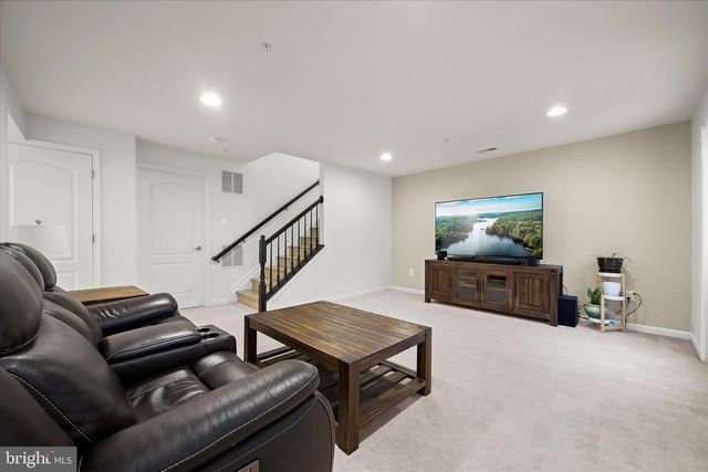 4305 CAMLEY WAY, Burtonsville, MD 20866