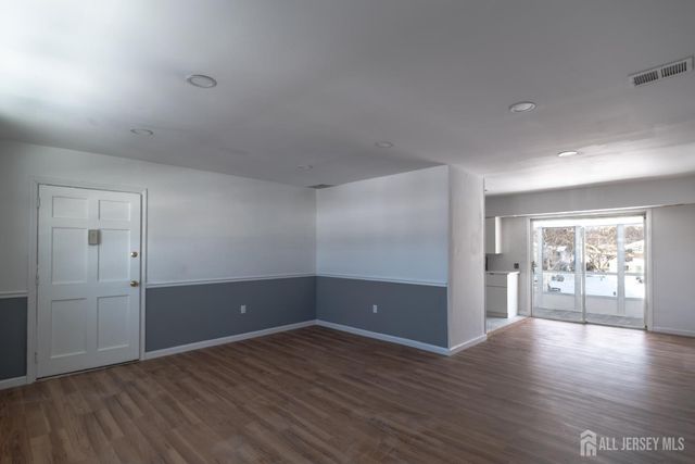 72-D Haven Drive 500, Old Bridge, NJ 07747