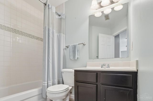 6377 Pinehurst Lane, Mason, OH 45040