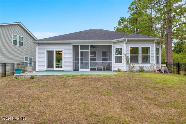 1630 E New Carraway Place SE, Bolivia, NC 28422