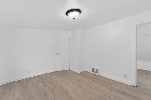 8630 W Lancaster AVENUE, Milwaukee, WI 53225