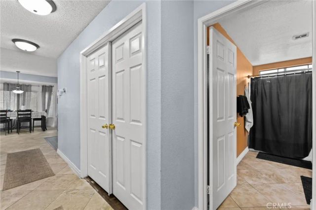 37900 52nd East, Palmdale, CA 93552