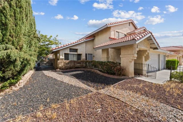 37900 52nd East, Palmdale, CA 93552