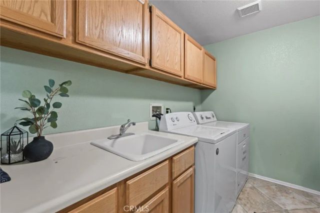 37900 52nd East, Palmdale, CA 93552