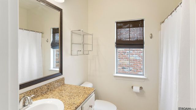 7945 Seville Ct, Baton Rouge, LA 70820