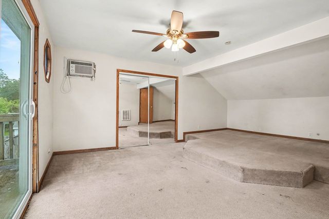 26330 W Grapevine Avenue, Antioch, IL 60002