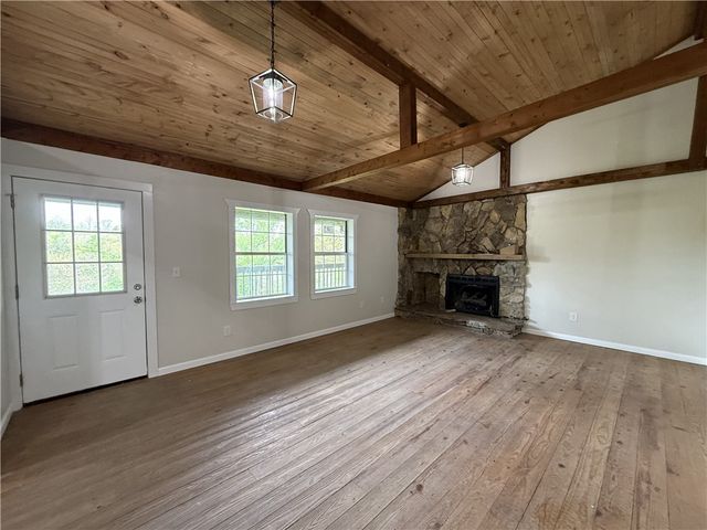 8925 West Fork Lane, Harrison, AR 72601