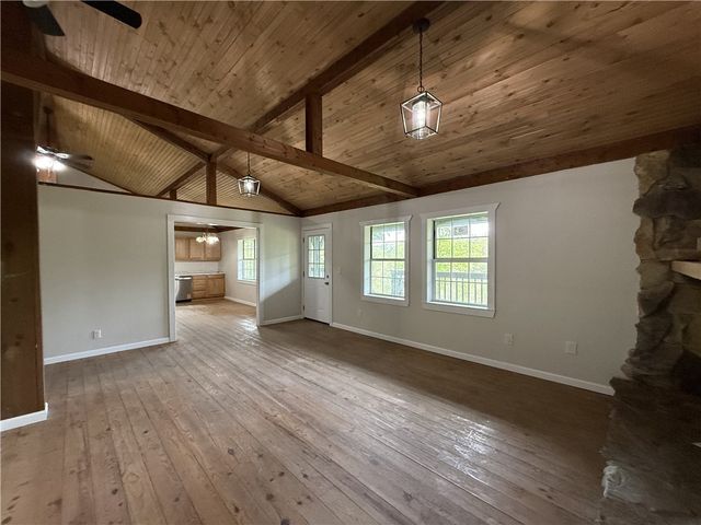 8925 West Fork Lane, Harrison, AR 72601