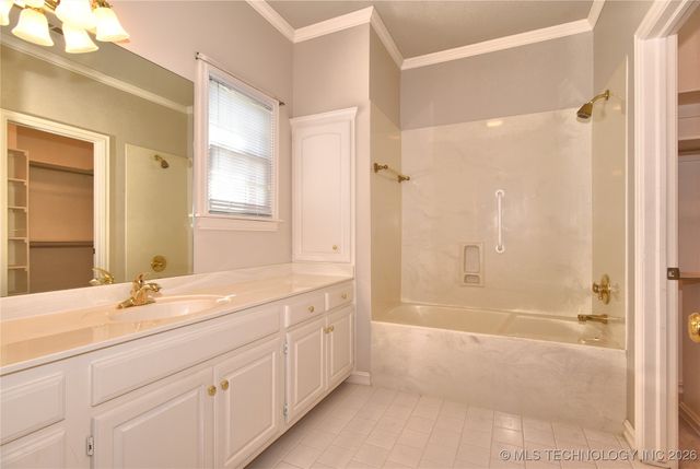 13706 S 18th Street, Bixby, OK 74008