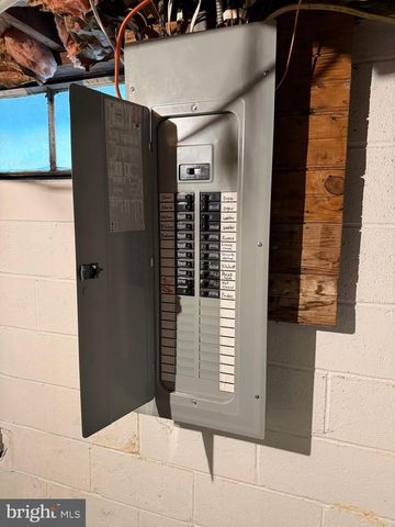 333 E LOCUST ST, Lebanon, PA 17042