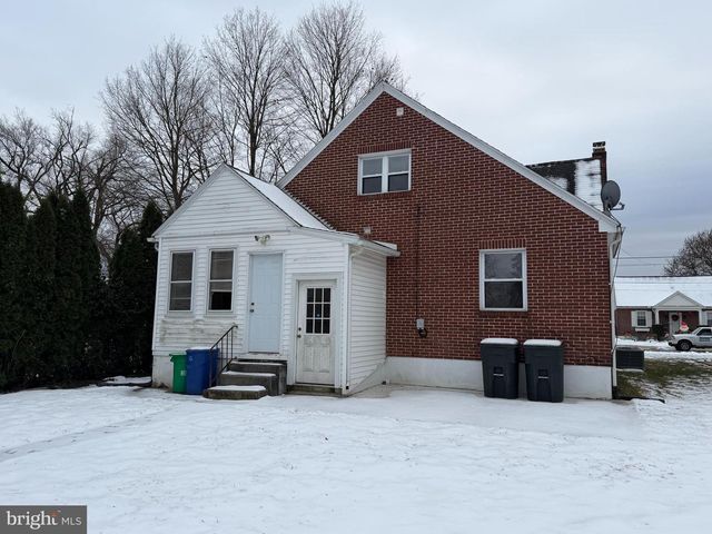 333 E LOCUST ST, Lebanon, PA 17042