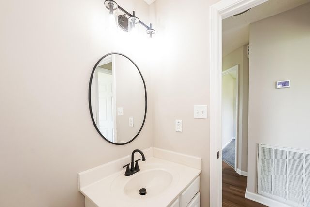 429 Filmore Road, Oak Grove, KY 42262