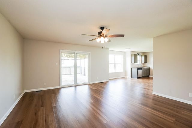 429 Filmore Road, Oak Grove, KY 42262