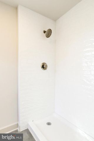 1081 WYNNWOOD RD, Abington, PA 19001