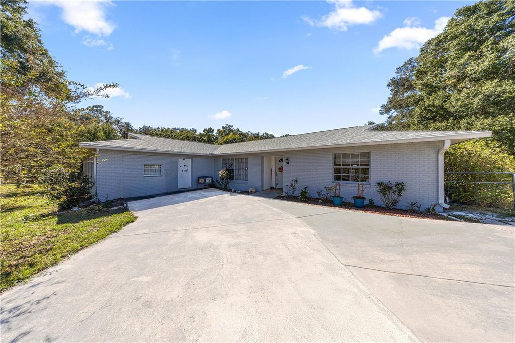 15720 SE 27TH AVENUE, Summerfield, FL 34491