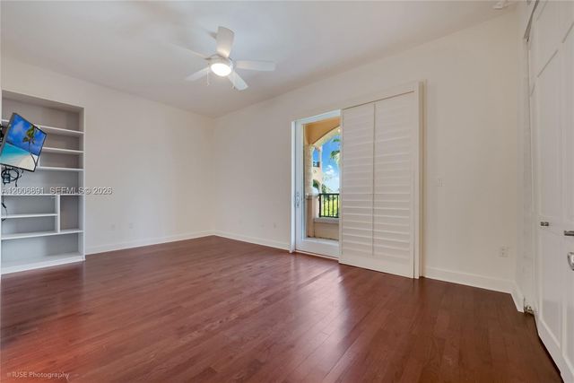 13643 Deering Bay Dr 146, Coral Gables, FL 33158