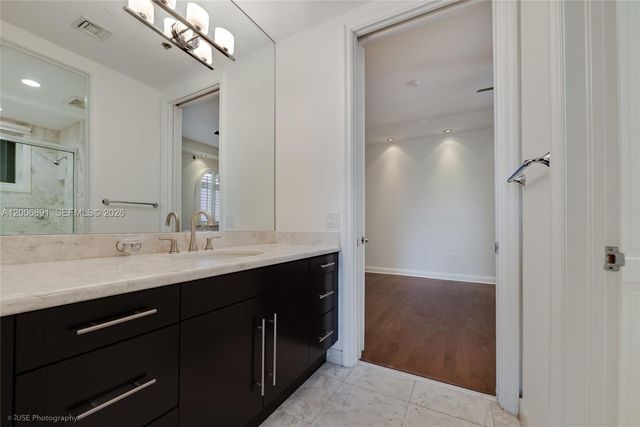 13643 Deering Bay Dr 146, Coral Gables, FL 33158