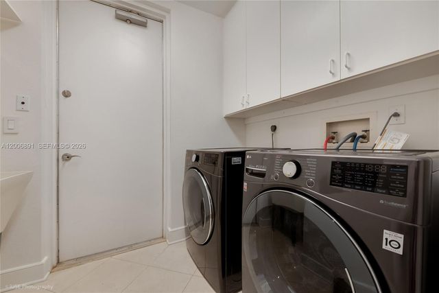 13643 Deering Bay Dr 146, Coral Gables, FL 33158