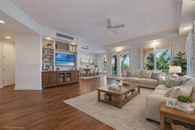 13643 Deering Bay Dr 146, Coral Gables, FL 33158