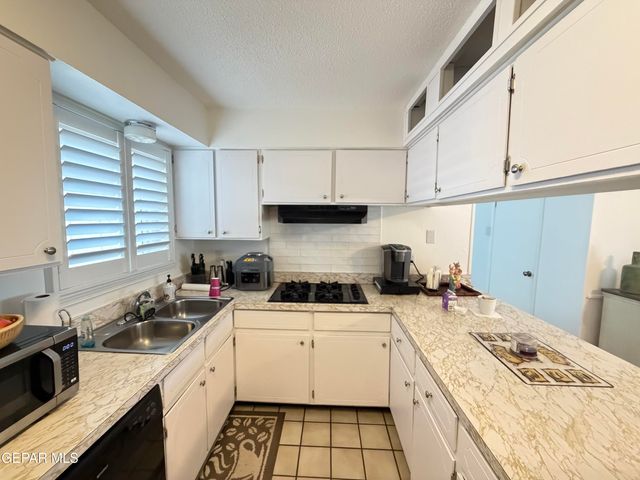 10258 SAIGON Drive, El Paso, TX 79925