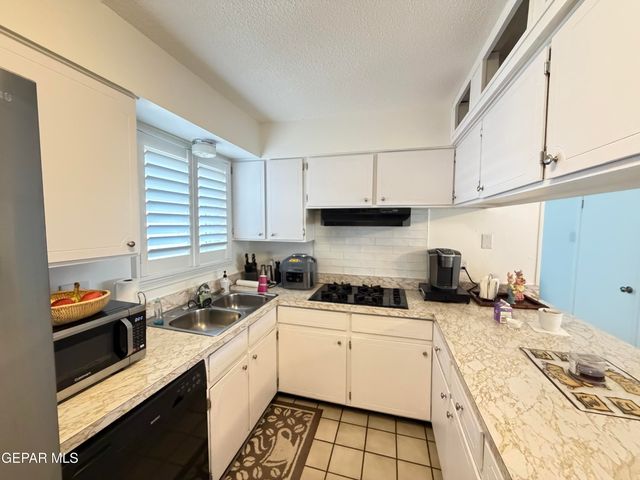 10258 SAIGON Drive, El Paso, TX 79925