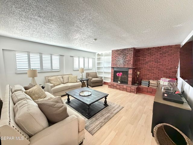 10258 SAIGON Drive, El Paso, TX 79925