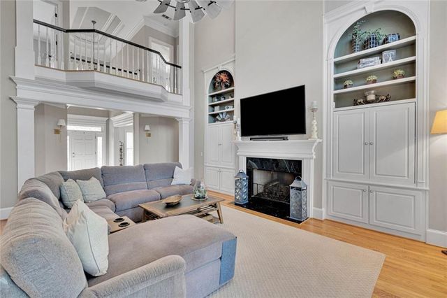 6930 Blackthorn Lane, Suwanee, GA 30024