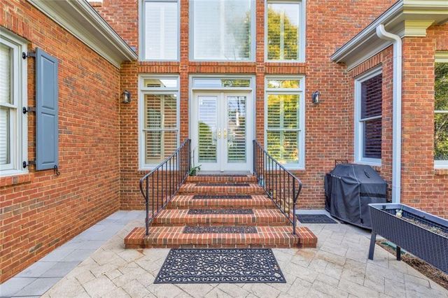 6930 Blackthorn Lane, Suwanee, GA 30024