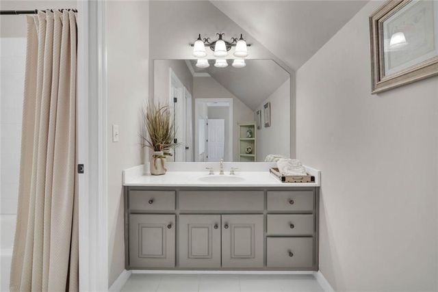 6930 Blackthorn Lane, Suwanee, GA 30024