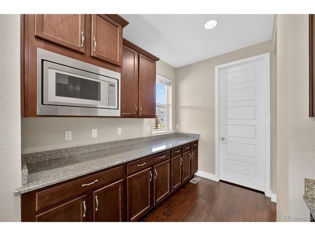 8803 Flattop St, Arvada, CO 80007