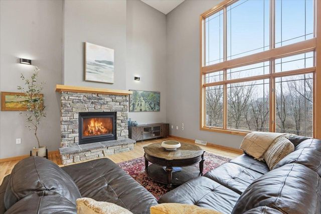 1918 Corinth Drive, Sun Prairie, WI 53590