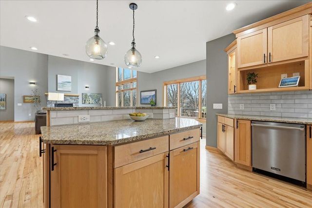 1918 Corinth Drive, Sun Prairie, WI 53590