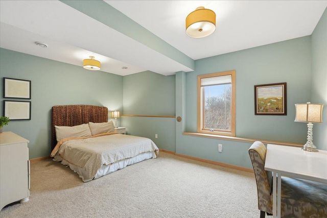 1918 Corinth Drive, Sun Prairie, WI 53590