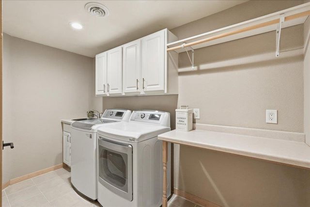 1918 Corinth Drive, Sun Prairie, WI 53590