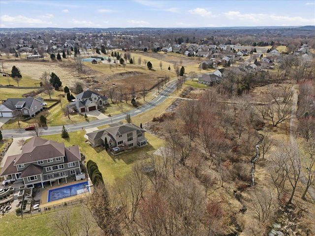 1918 Corinth Drive, Sun Prairie, WI 53590